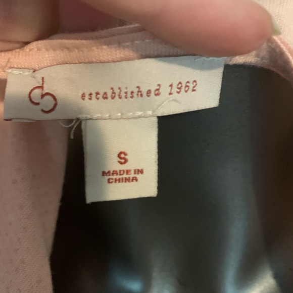 Peach and gold top. Size s - Picture 3 of 3